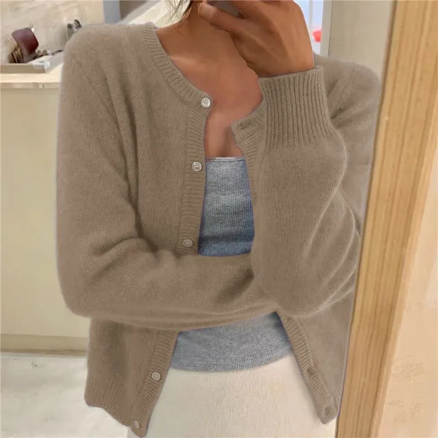 Anna | Round Neck Button-Front Long Sleeve Soft Knit Cardigan