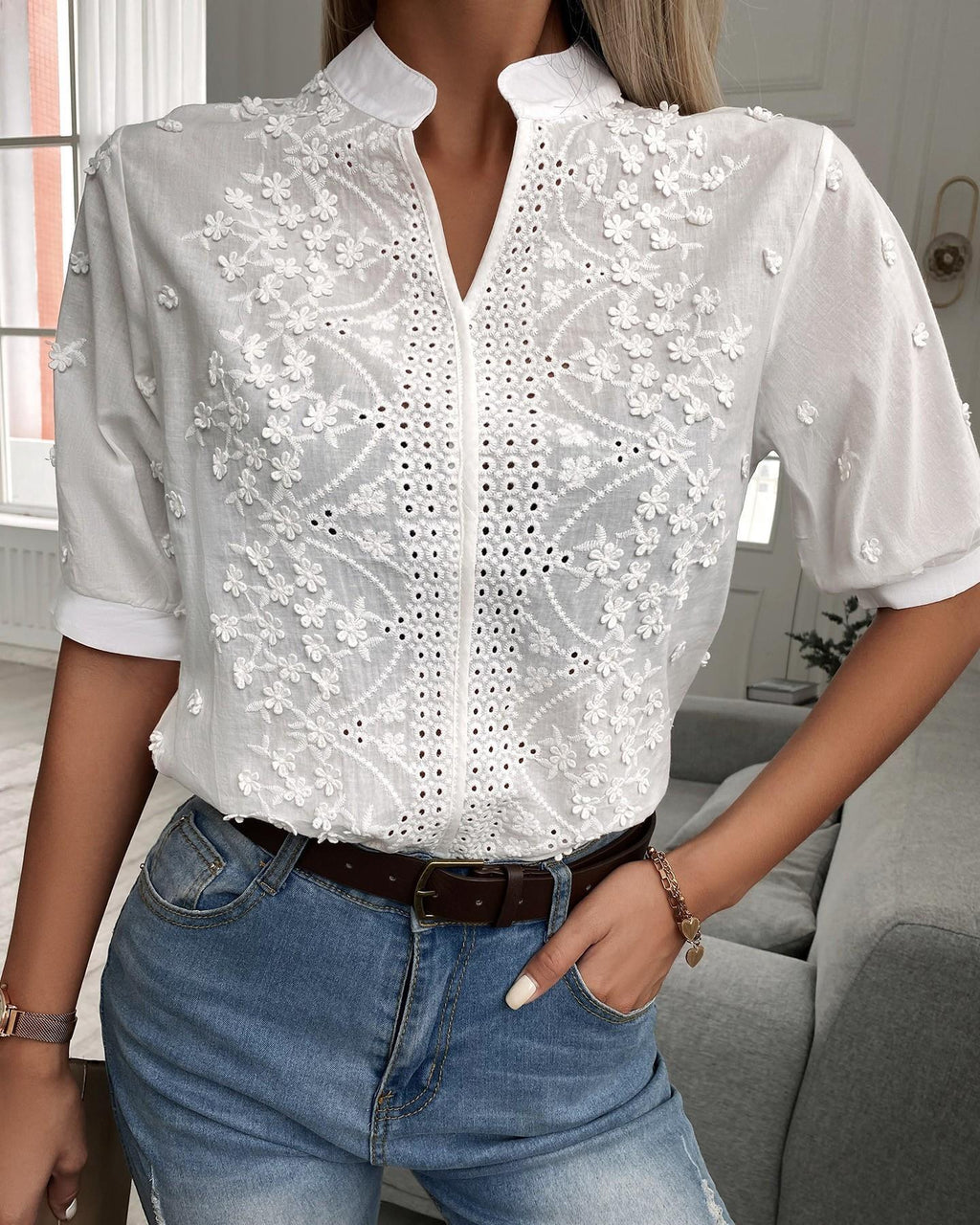 Laura | Women's Embroidered Eyelet Blouse for Effortless Summer Style