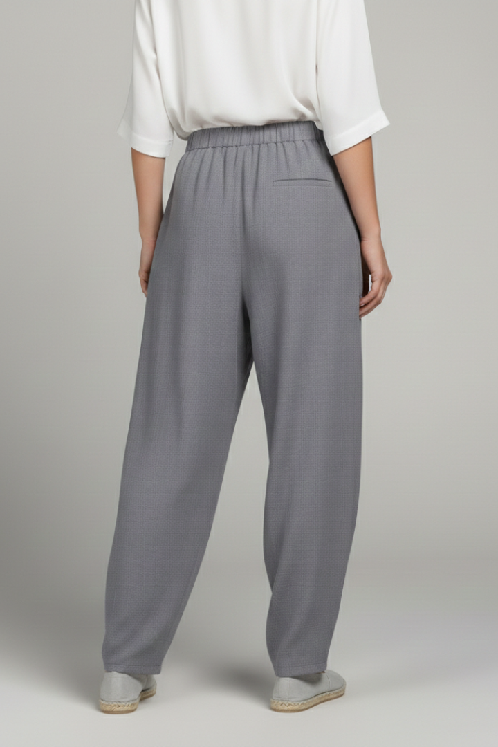 Hana | Elasticated Waist Relaxed Tapered Trousers
