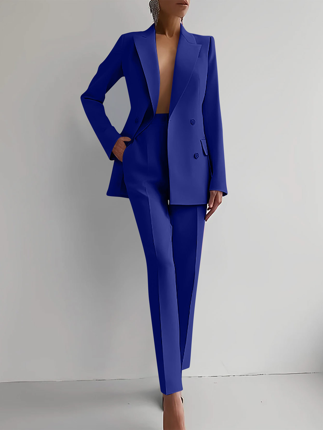 Power | Double-Breasted Blazer & Tailored Slim-Leg Trousers Set